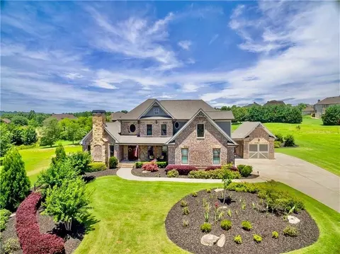 4722 Crestview Way, Flowery Branch, GA 30542