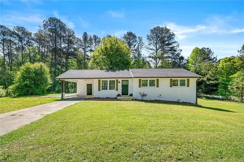 866 Holland Rd, Dallas, GA 30157