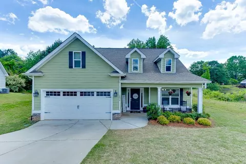 2854 Oak Springs Dr, Statham, GA 30666
