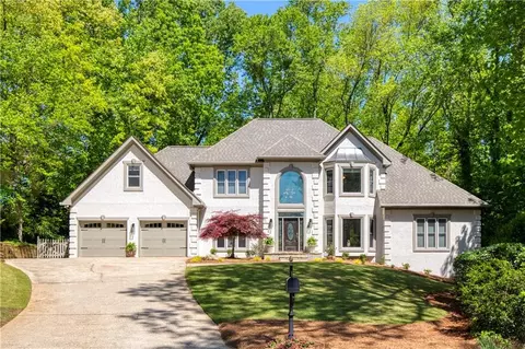 835 Timberneck Pt, Johns Creek, GA 30022