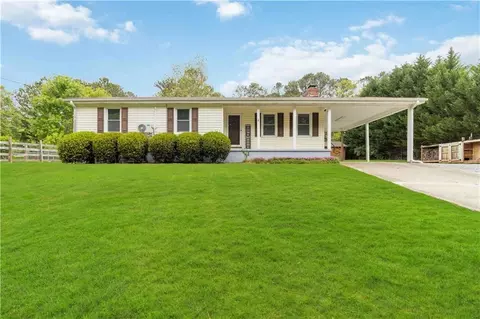 3040 Land Rd, Alpharetta, GA 30004