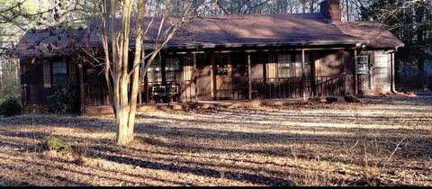 393 Sorrow Rd, Stockbridge, GA 30281