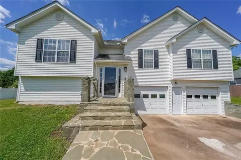 14 Mulholland Pl, Dawsonville, GA 30534