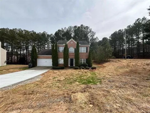 2247 Baker Carter Dr, Loganville, GA 30052