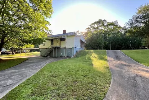 Exterior - 16 Highway 162, Covington, GA 30016 photo 13 of 14