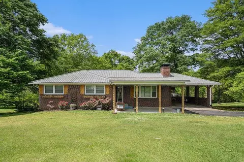 1158 Lindsey Lake Rd, Dallas, GA 30157