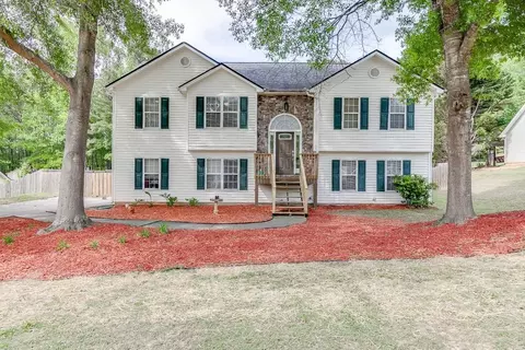 547 Saddle Ridge Dr, Bethlehem, GA 30620