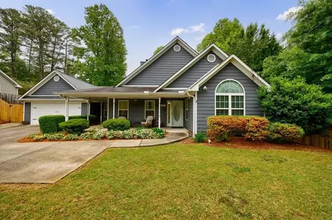 5716 Pinedale Cir, Sugar Hill, GA 30518