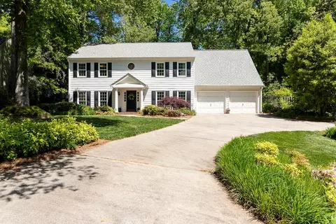 3131 Lakeridge Dr, Marietta, GA 30067