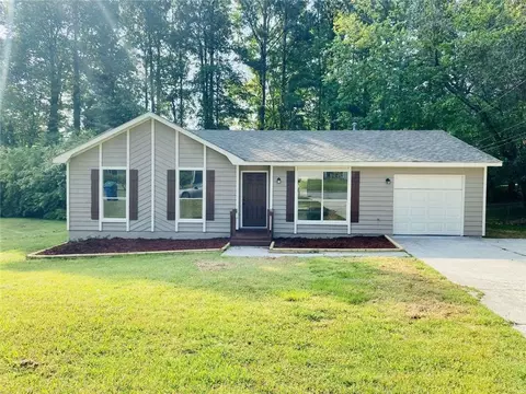 3580 Keels Ln, Atlanta, GA 30349