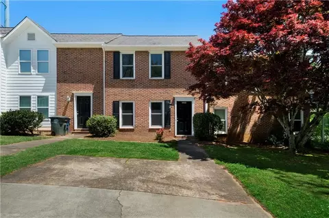 3200 Duvall Pl NW, Kennesaw, GA 30144