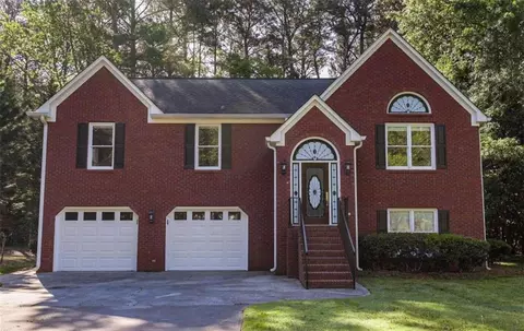 10 Leslie Cv, Cartersville, GA 30121
