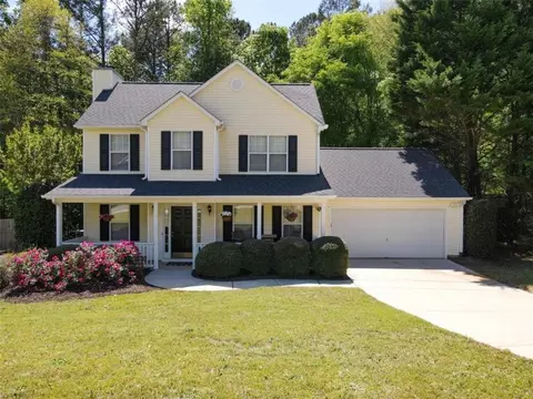 4405 Lexington Ridge Dr, Loganville, GA 30052
