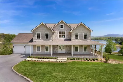 173 Clearview Ln, Blairsville, GA 30512