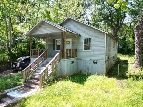 1015 Sims St, Atlanta, GA 30310
