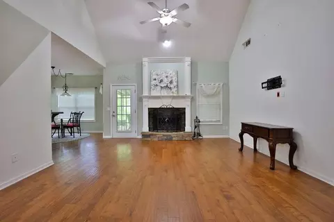 216 Spearfish Dr, Canton, GA 30114 photo 4