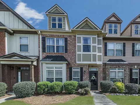 553 Ridge View Xing, Woodstock, GA 30188