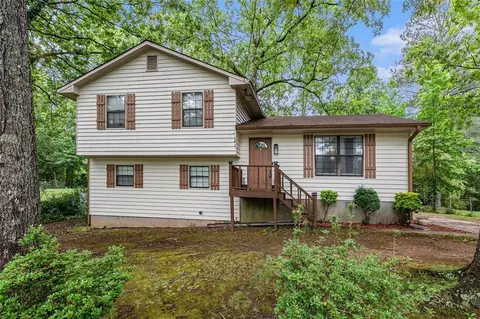 3231 Nogales Pl, Rex, GA 30273