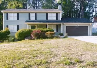 5368 Rockmoor Dr, Stone Mountain, GA 30088