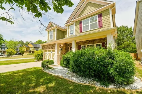 5070 Irvine Dr, Douglasville, GA 30135