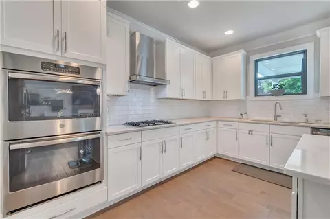 Kitchen - 2754 Bloom Cir, Dacula, GA 30019 photo 2 of 3