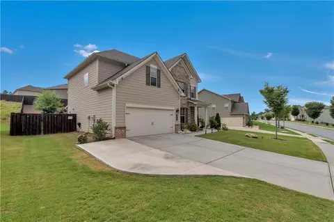 Exterior - 2754 Bloom Cir, Dacula, GA 30019 photo 2 of 5