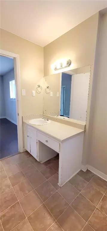 1263 Brookview Ct, Morrow, GA 30260 photo 12