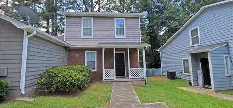5681 Waterford Ct, Morrow, GA 30260