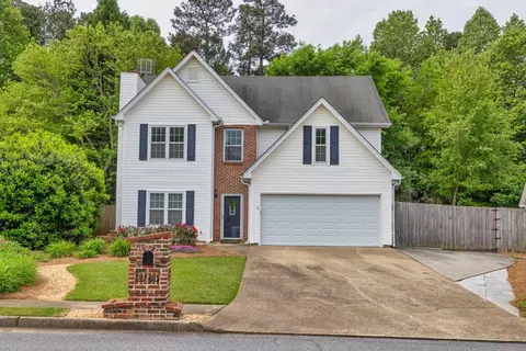 2910 Arden Ridge Dr, Suwanee, GA 30024