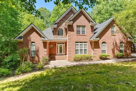 166 Darwish Dr, Mcdonough, GA 30252