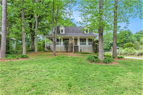 271 Lambeth Dr, Hiram, GA 30141