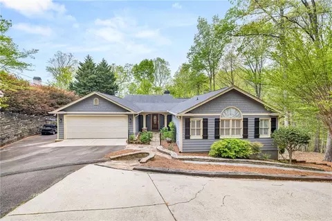 4088 Ryckeley Dr, Gainesville, GA 30504