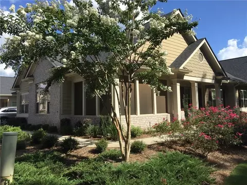 246 Orchards Cir, Woodstock, GA 30188