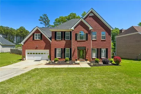 810 Lake Ridge Dr, Mcdonough, GA 30253