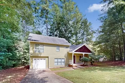 3858 Natalie Ct, Ellenwood, GA 30294