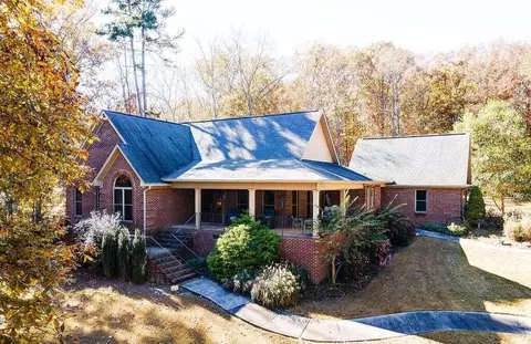 401 Rustic Rdg, Rome, GA 30161