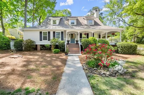 4226 Arbor Club Dr, Marietta, GA 30066