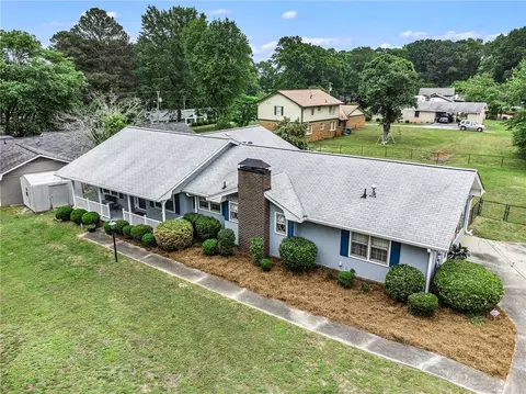 5182 Maggie Dr, Stone Mountain, GA 30087
