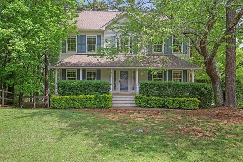 1645 Hemingway Ct, Lawrenceville, GA 30043