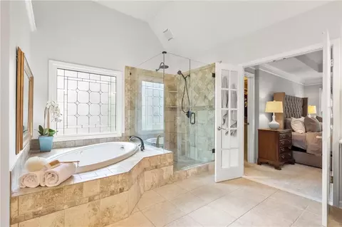 Bath - 520 Sentry Ridge Xing, Suwanee, GA 30024 photo 4 of 8