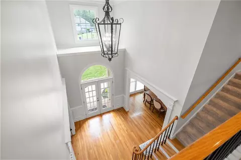 Entry Way - 520 Sentry Ridge Xing, Suwanee, GA 30024 photo 6 of 9