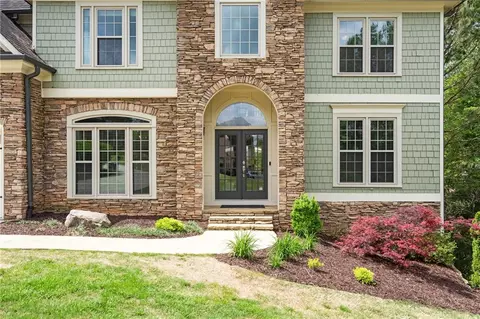 Exterior - 520 Sentry Ridge Xing, Suwanee, GA 30024 photo 12 of 14