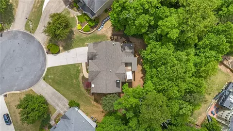View/Area - 520 Sentry Ridge Xing, Suwanee, GA 30024 photo 2 of 5
