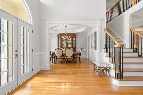 Entry Way - 520 Sentry Ridge Xing, Suwanee, GA 30024 photo 4 of 9