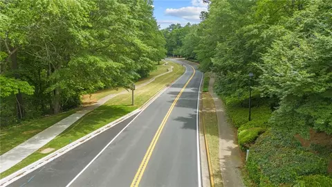 View/Area - 520 Sentry Ridge Xing, Suwanee, GA 30024 photo 5 of 5