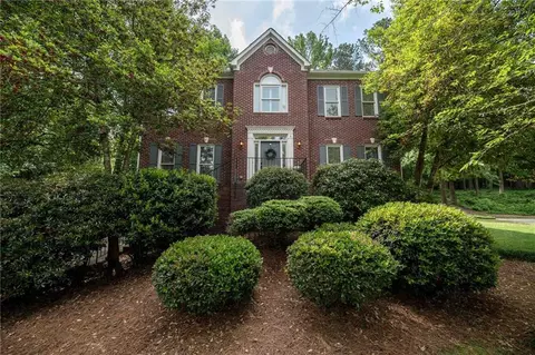 2074 Honeydew Ln NW, Kennesaw, GA 30152