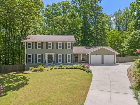 1166 Lake Colony Dr, Marietta, GA 30068