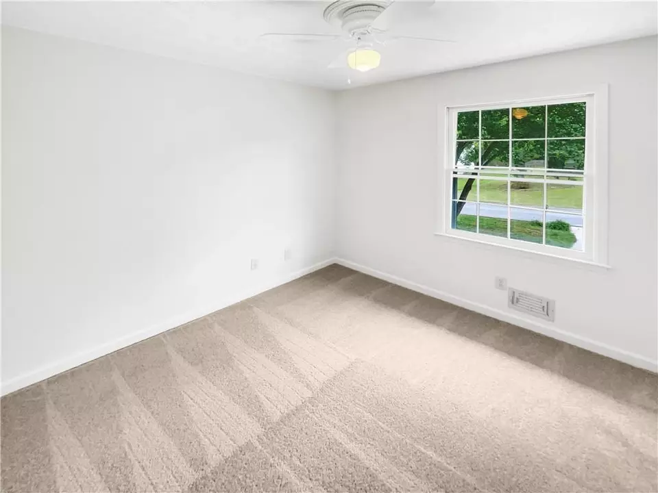  3696 Fairlane Dr, Douglasville, GA 30135 photo 17