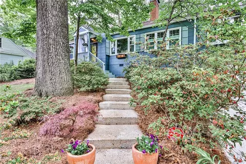 148 Willow Ln, Decatur, GA 30030