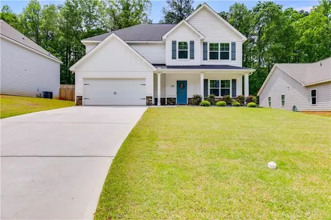 533 Clinton Dr, Temple, GA 30179